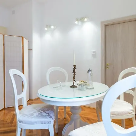 Elegant & Enchanting - Apartment At Old Town Entrance - Dubrownik Zewnętrze zdjęcie