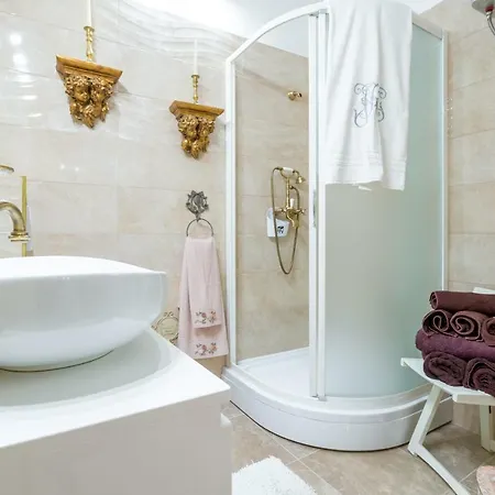 Elegant & Enchanting - Apartment At Old Town Entrance - Dubrownik Zewnętrze zdjęcie