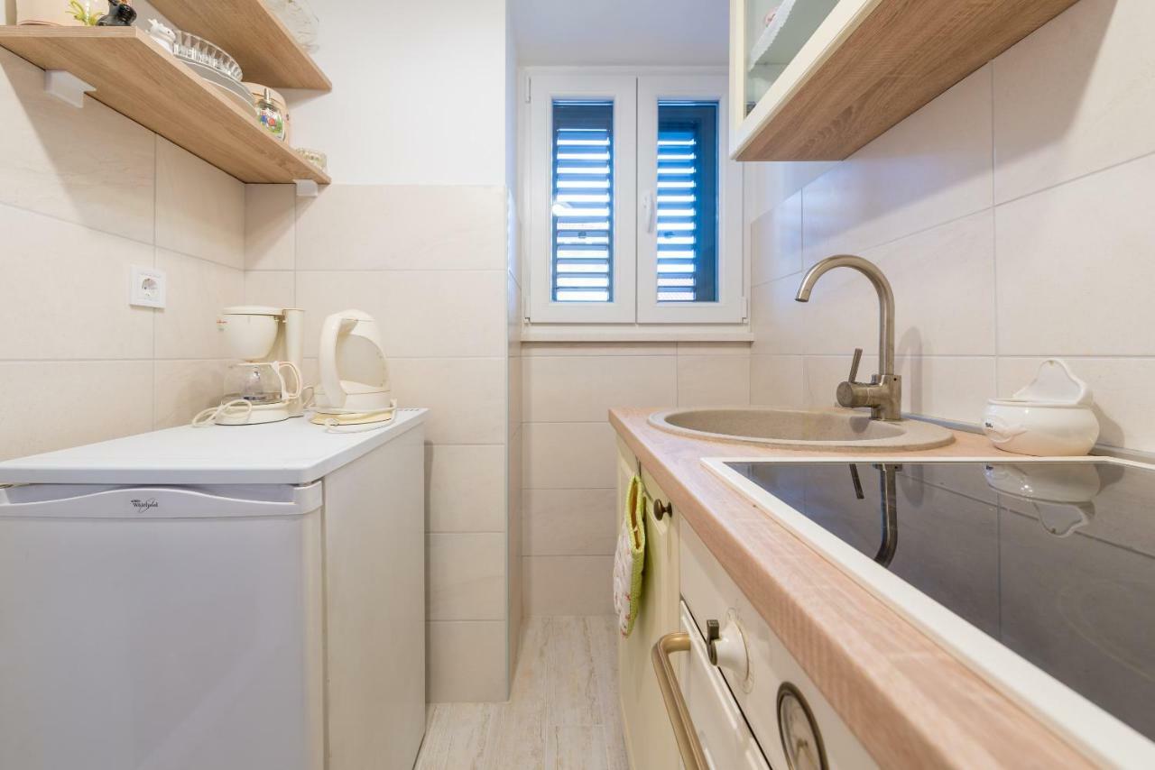 Apartment Elegant & Enchanting - At Old Town Entrance - *